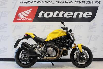 Ducati Monster 821 ABS (2014 - 17) usata