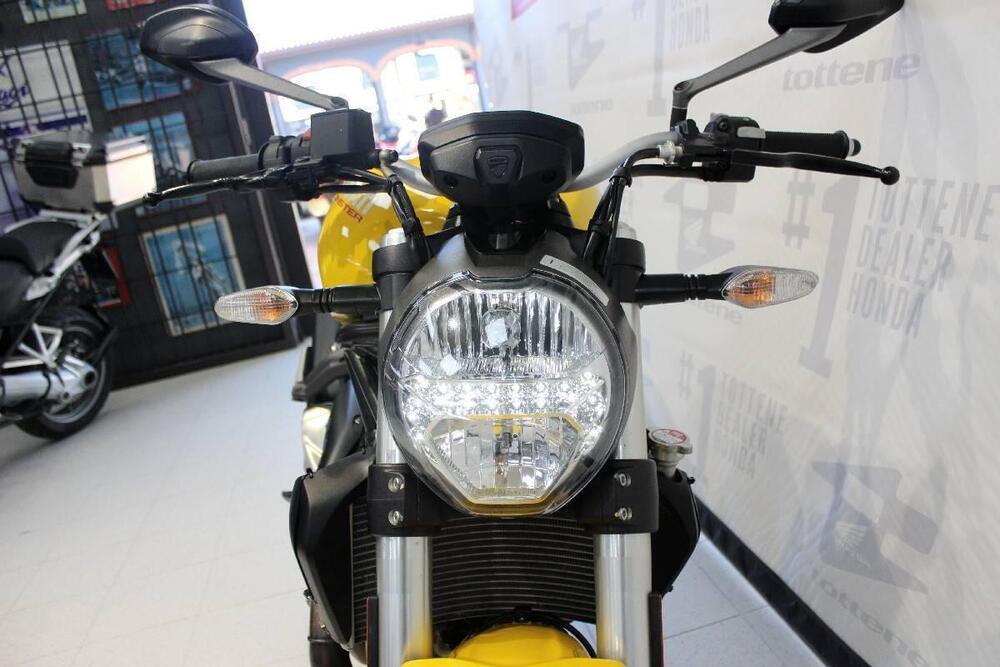 Ducati Monster 821 ABS (2014 - 17) (4)