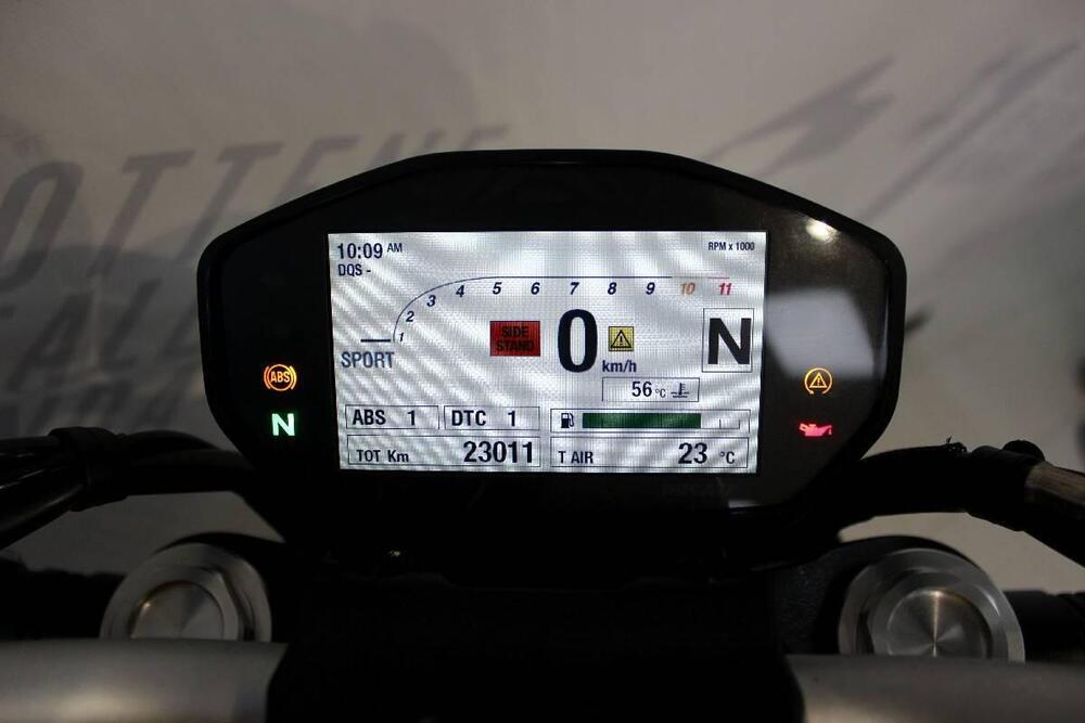 Ducati Monster 821 ABS (2014 - 17) (6)