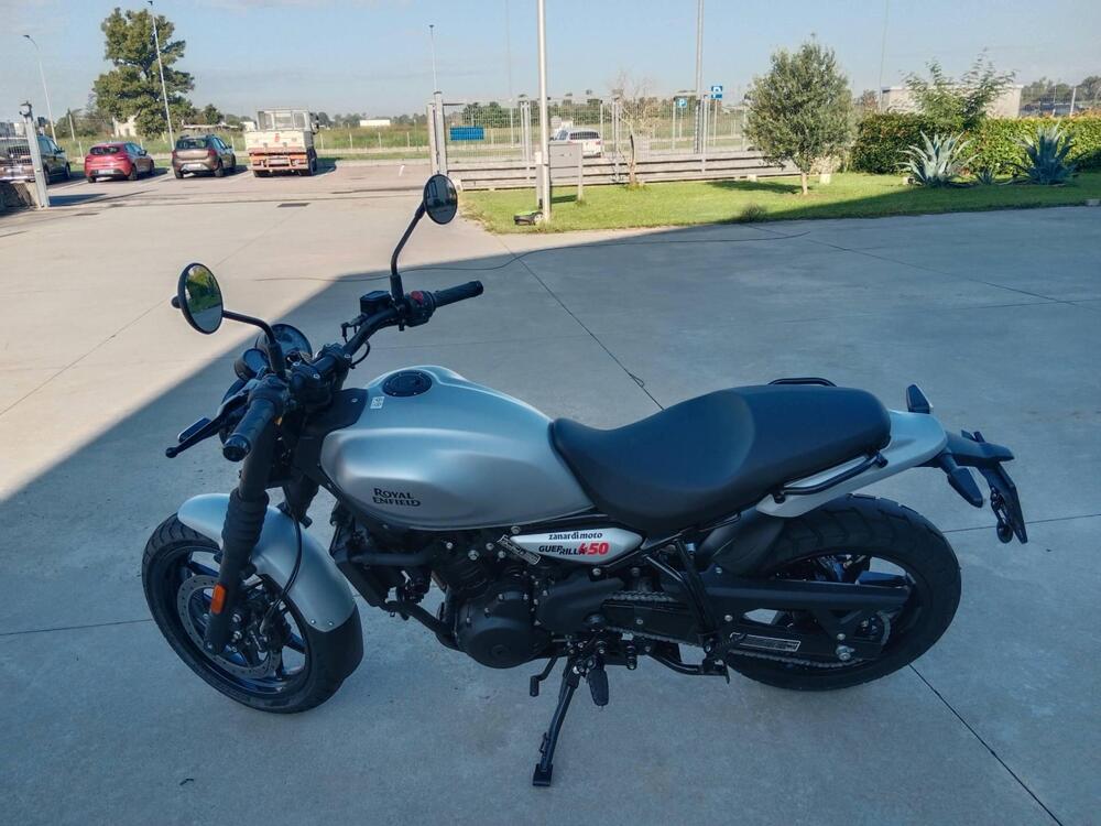 Royal Enfield Guerrilla 450 (2024 - 26) (2)