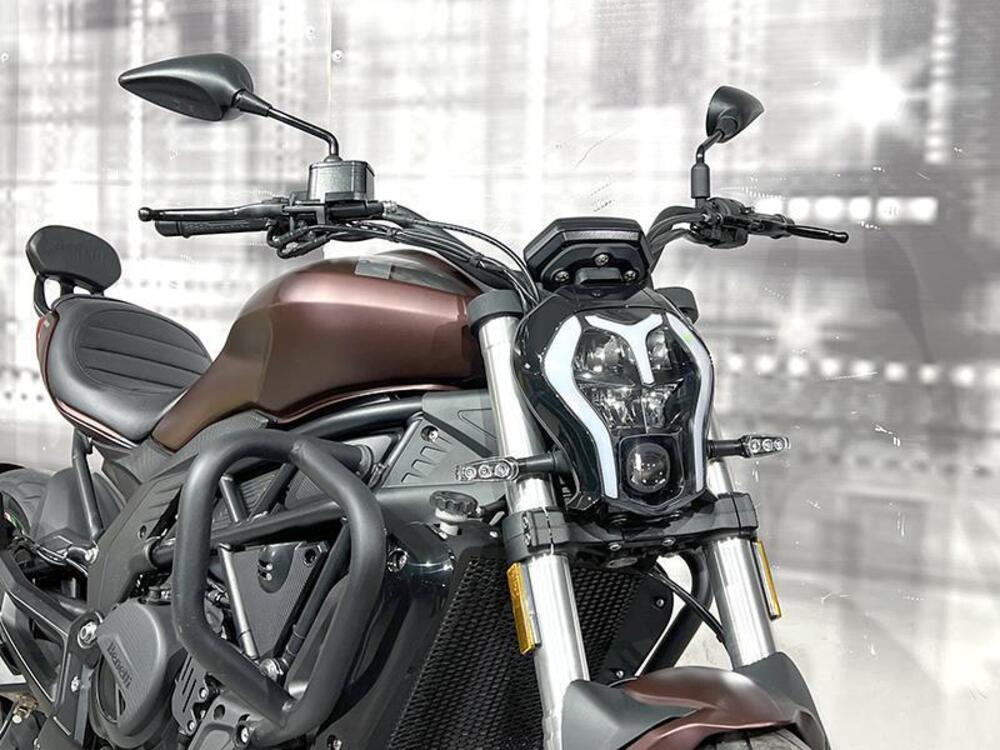 Benelli 502 C (2021 - 25) (9)