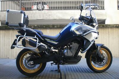 CFMOTO 800MT Touring (2022 - 25) usata