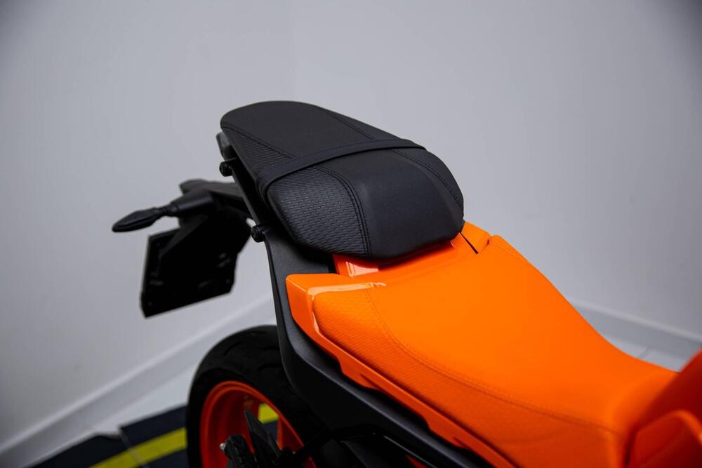 KTM 390 Duke (2024 - 25) (14)