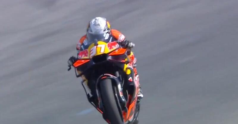 MotoGP 2025. GP della Catalogna. FP1: Acosta davanti a tutti, veloce Marquez, indietro Bagnaia
