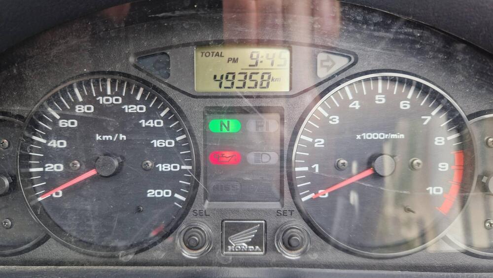 Honda Deauville 700  (6)