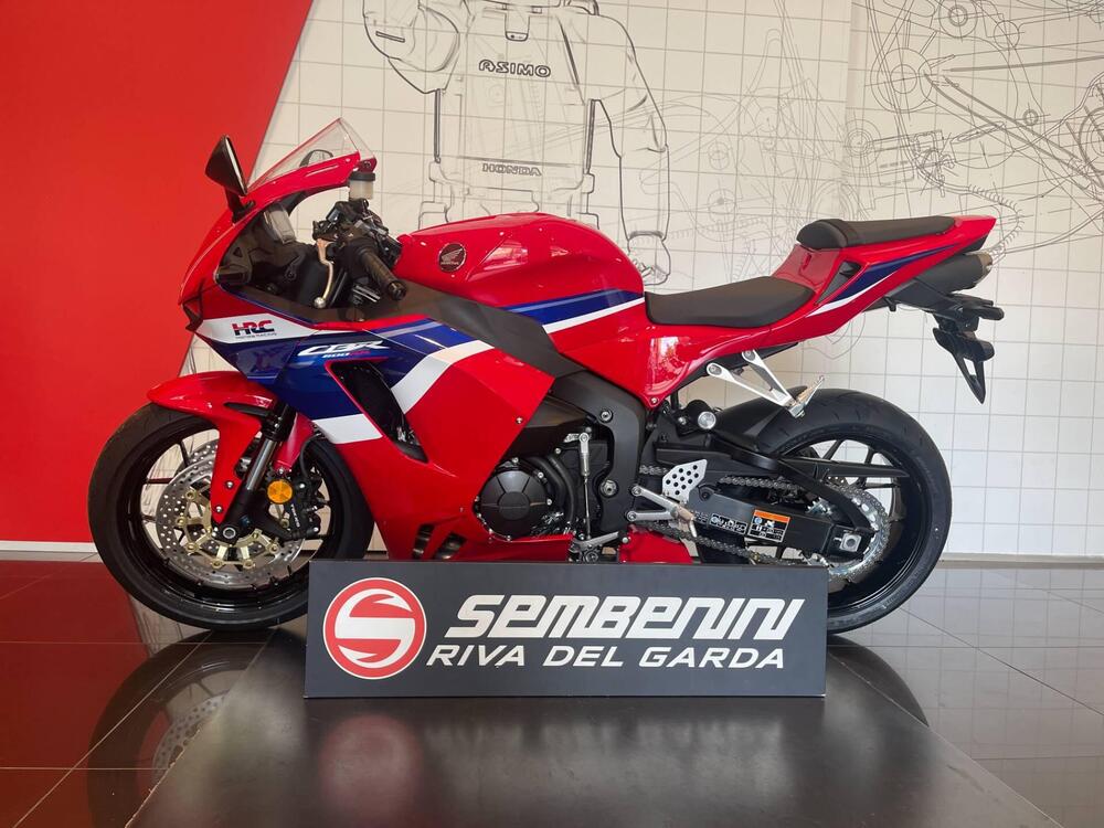 Honda CBR 600 RR (2024 - 26) (7)