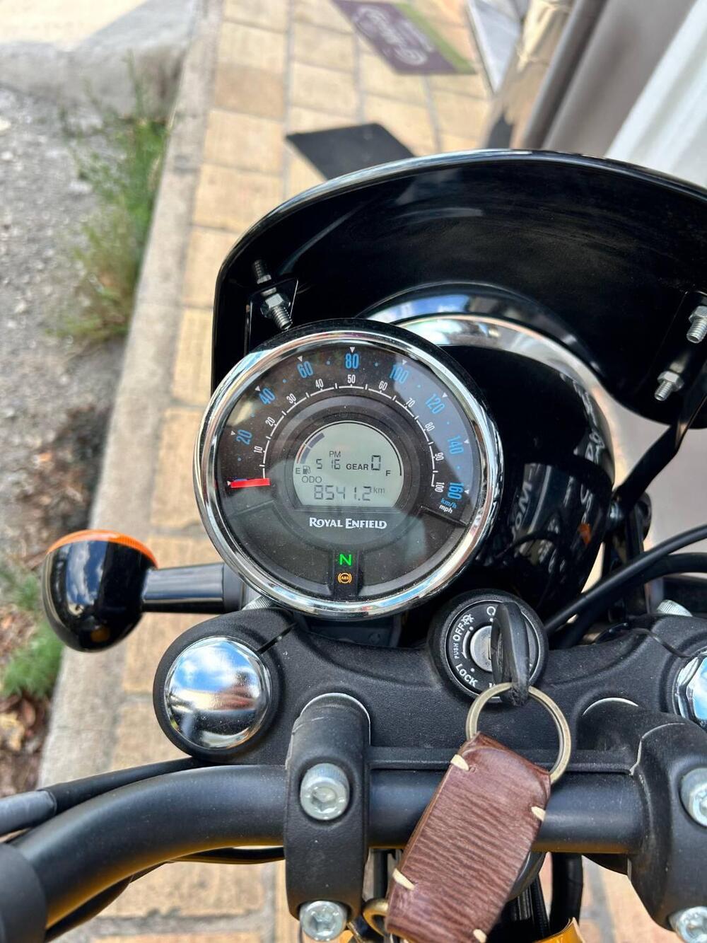 Royal Enfield Meteor 350 (2021 - 26) (5)