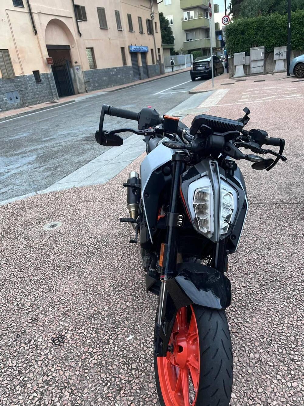 KTM 390 Duke (2021 - 23) (2)
