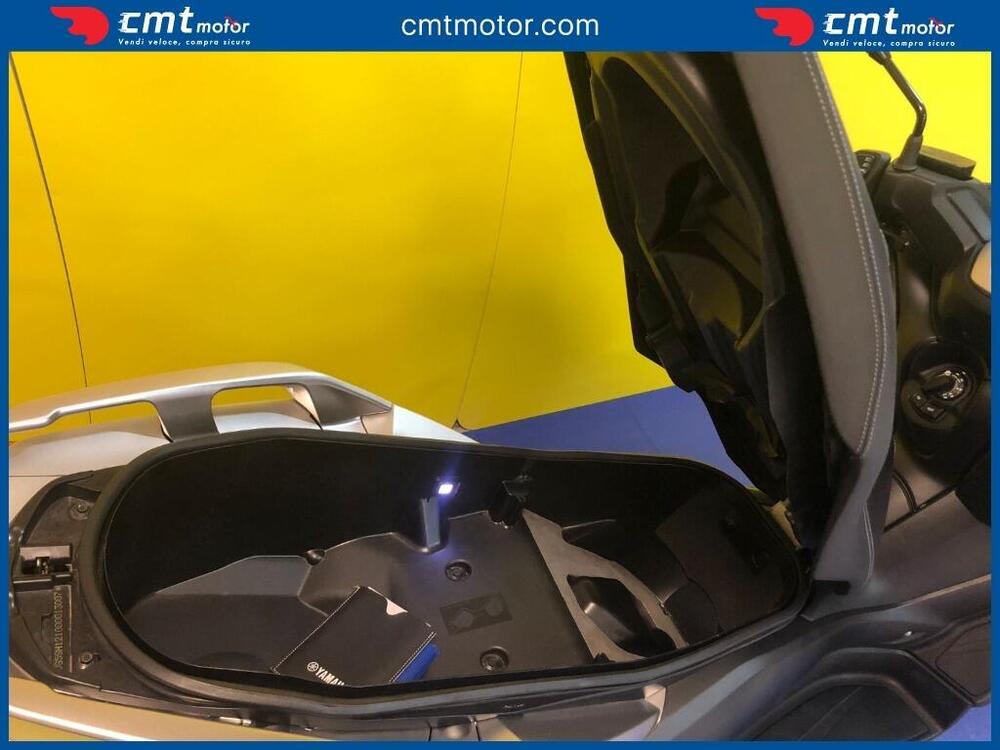 Yamaha X-Max 400 Tech Max (2020) (11)