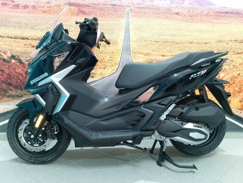 Cyclone RT1 (2025 - 26) (6)