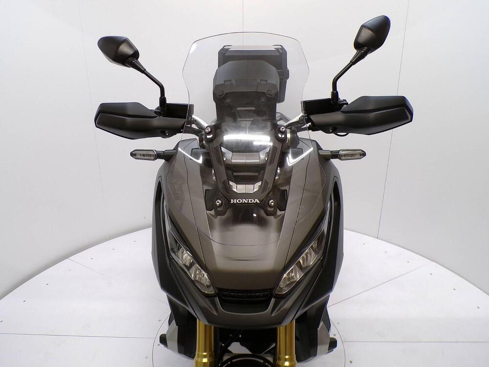 Honda X-ADV 750 Travel Edition (2017) (7)