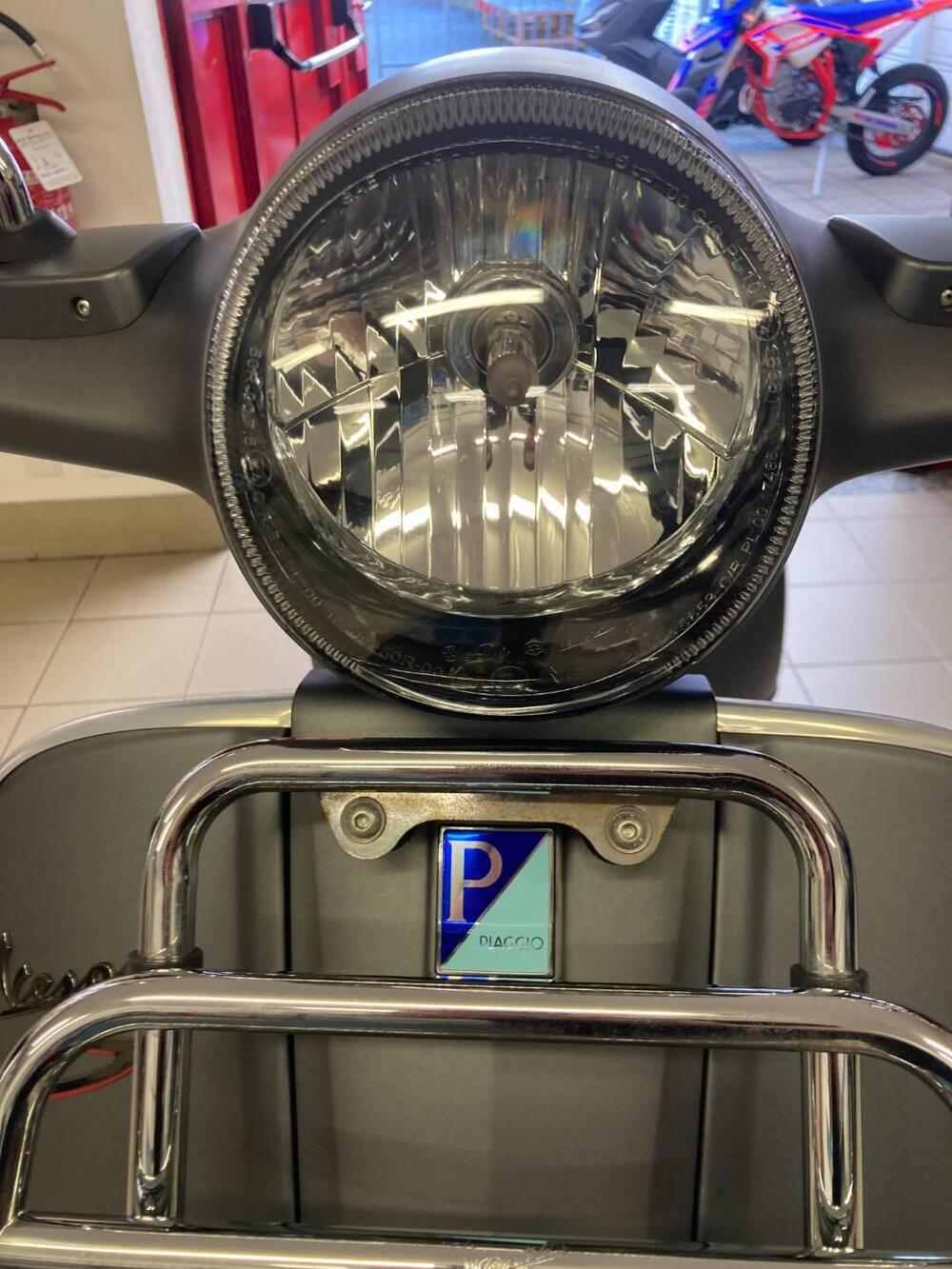 Vespa GTS 300 Super (2008 - 16) (3)