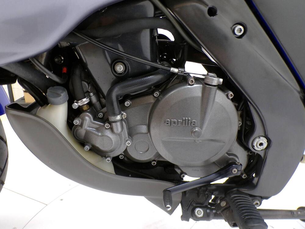 Aprilia Pegaso 650 IE (2001 - 02) (8)