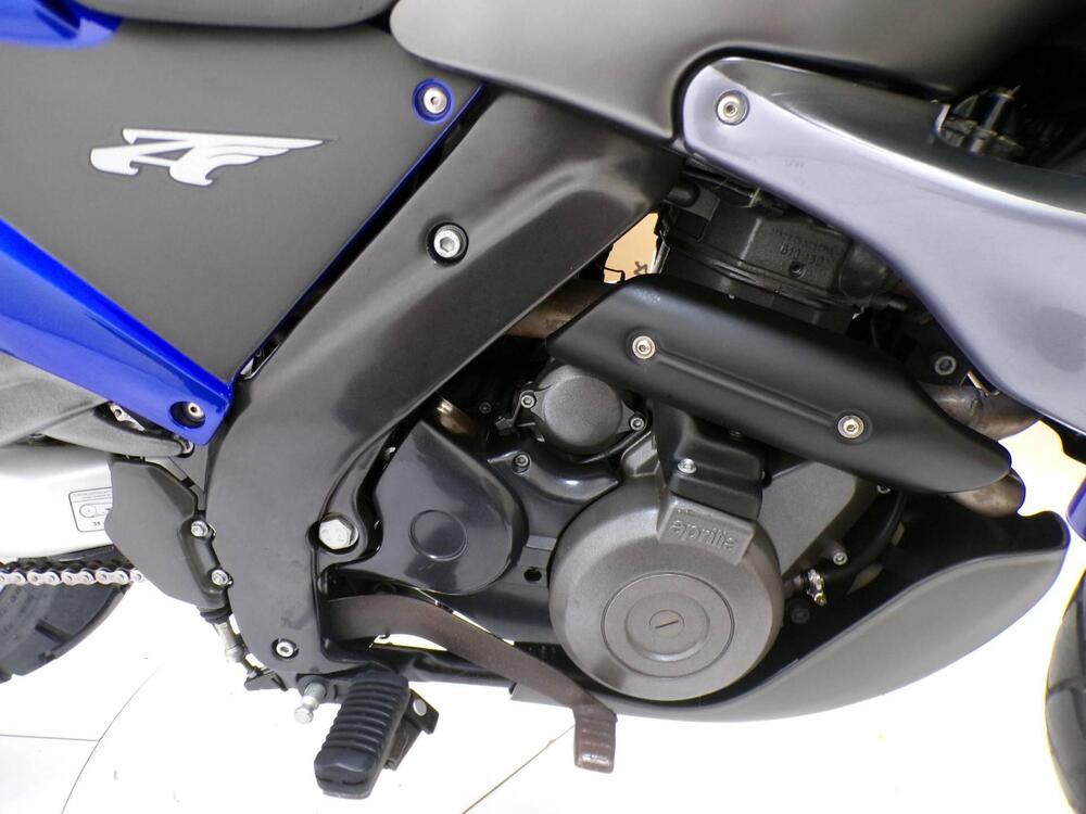 Aprilia Pegaso 650 IE (2001 - 02) (9)