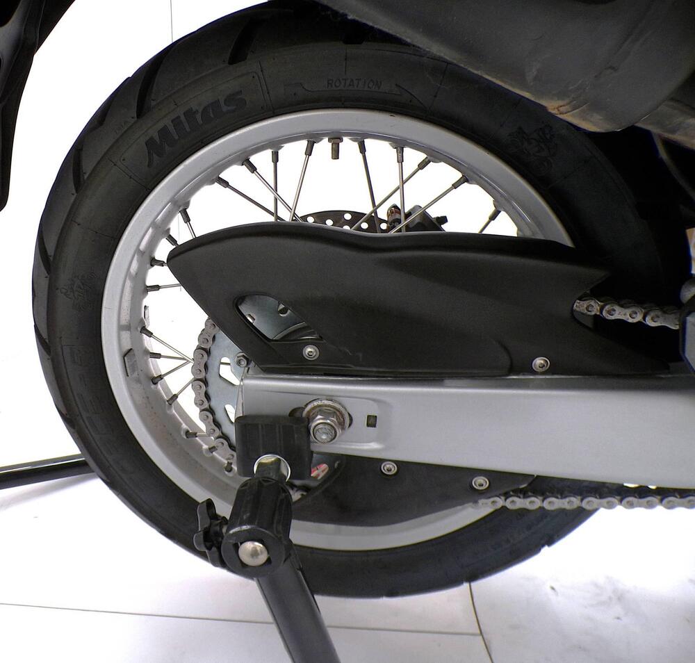 Aprilia Pegaso 650 IE (2001 - 02) (11)