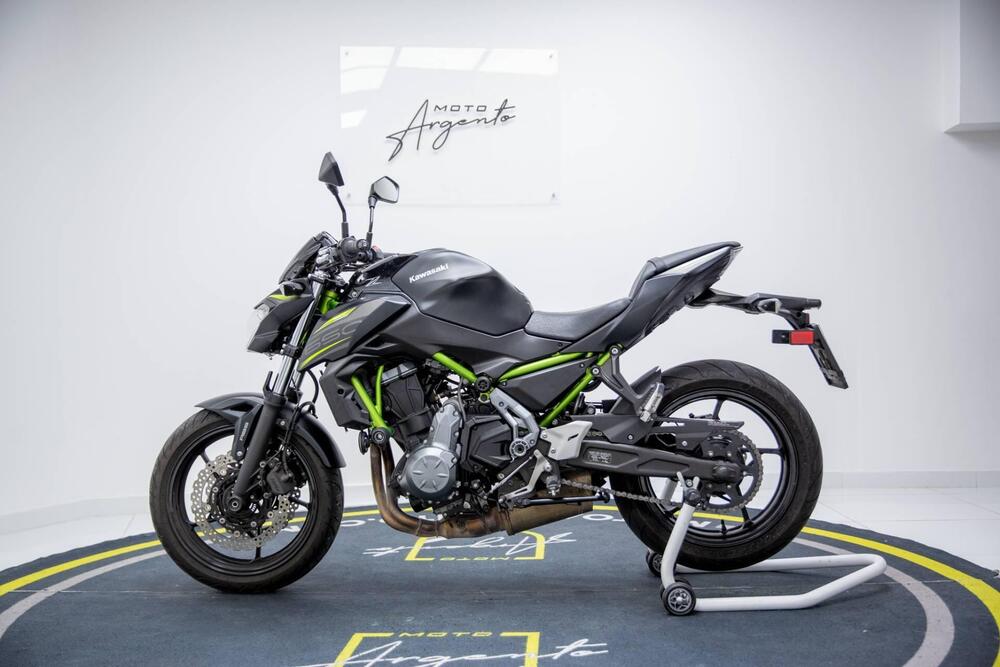 Kawasaki Z 650 (2017 - 19) (3)