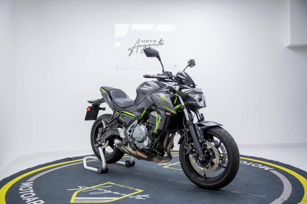 Kawasaki Z 650 (2017 - 19) (6)