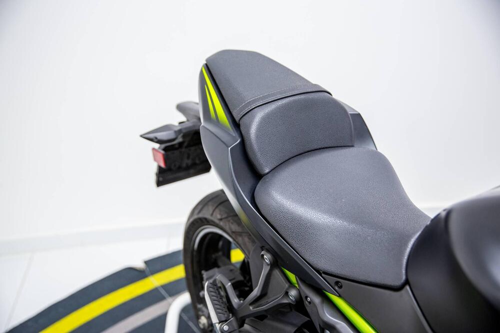 Kawasaki Z 650 (2017 - 19) (10)