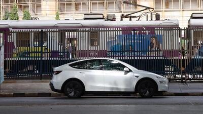 Il grande flop indiano di Tesla: da sogno a figuraccia in due mesi
