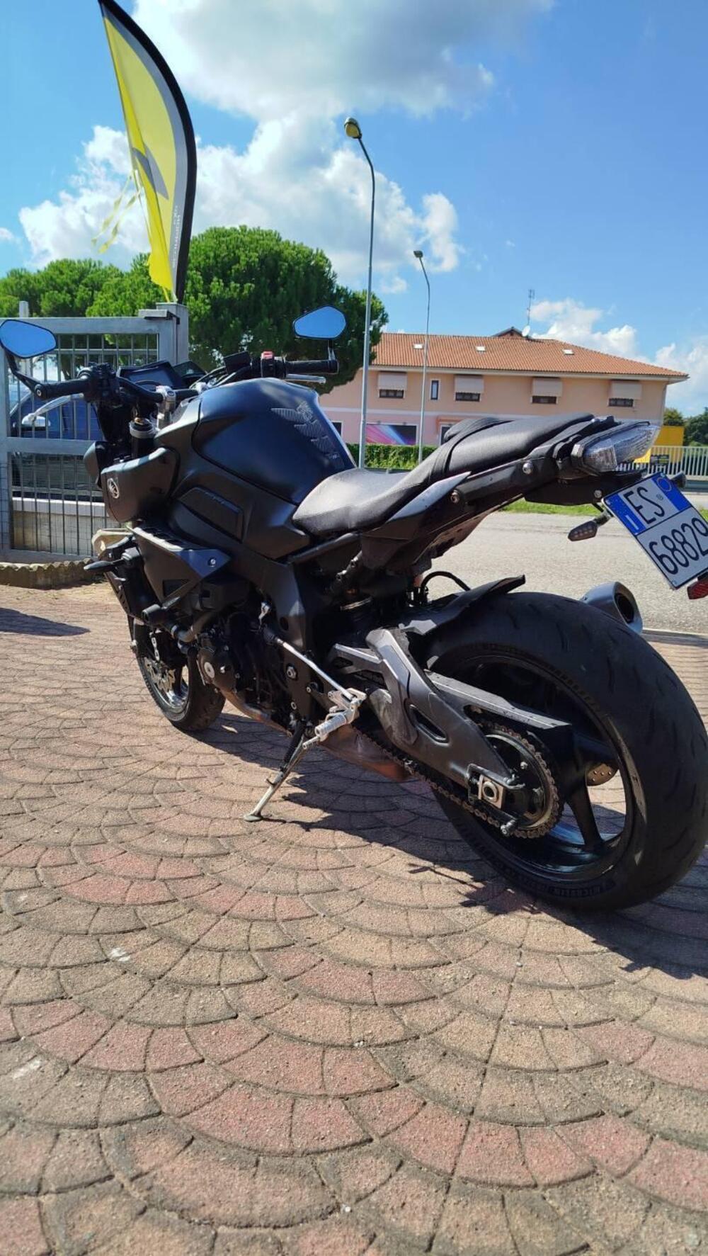 Yamaha MT-10 (2017 - 20) (4)