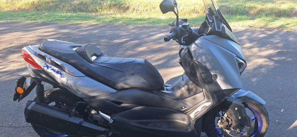 Yamaha X-Max 300 (2021 - 24) (2)