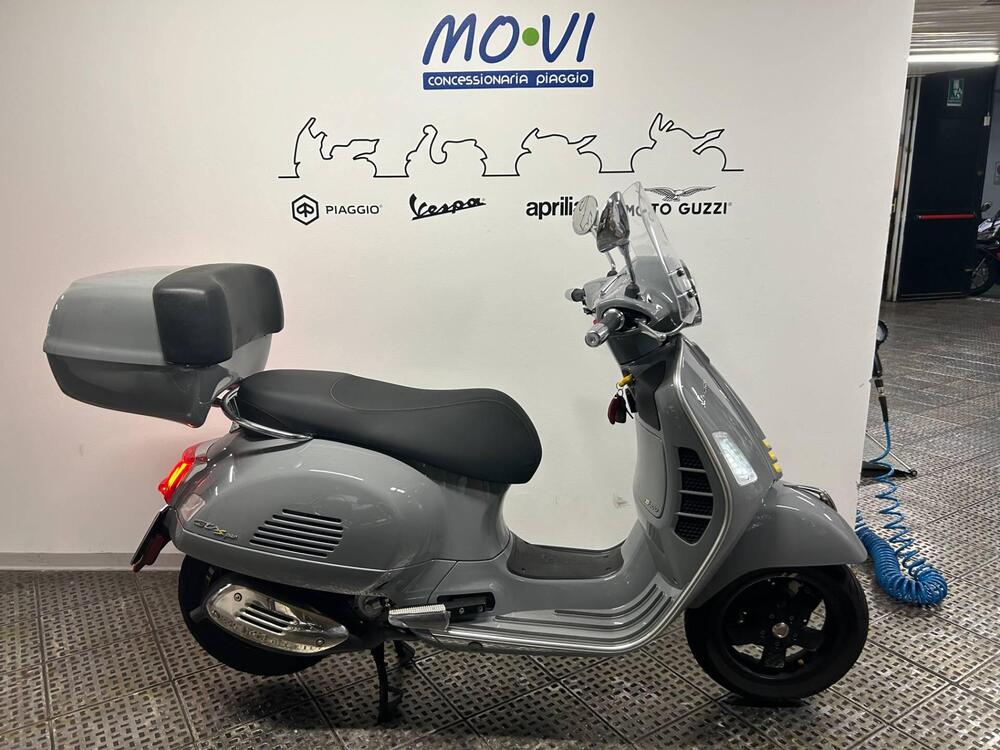 Vespa GTS 300 Hpe Super Tech (2019)
