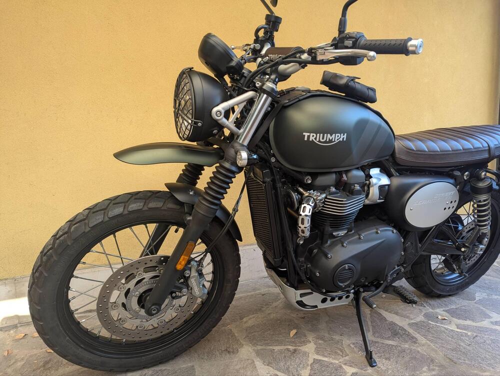 Triumph Street Scrambler 900 (2021 - 22) (3)