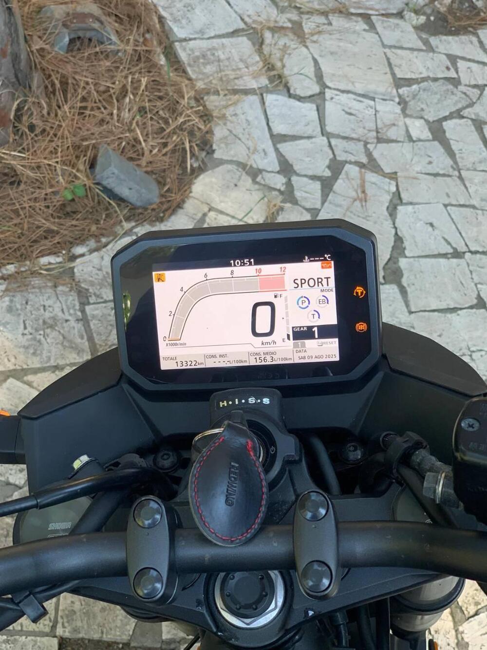 Honda CB 750 Hornet (2023 - 24) (7)