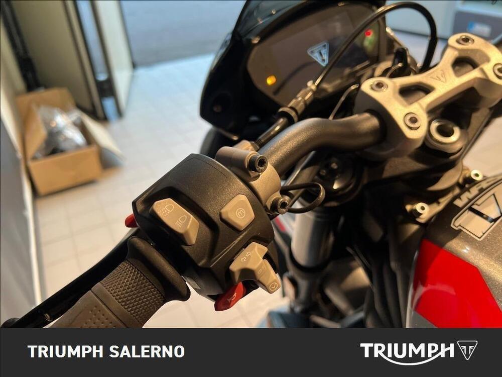 Triumph Street Triple RS (2020 - 22) (9)