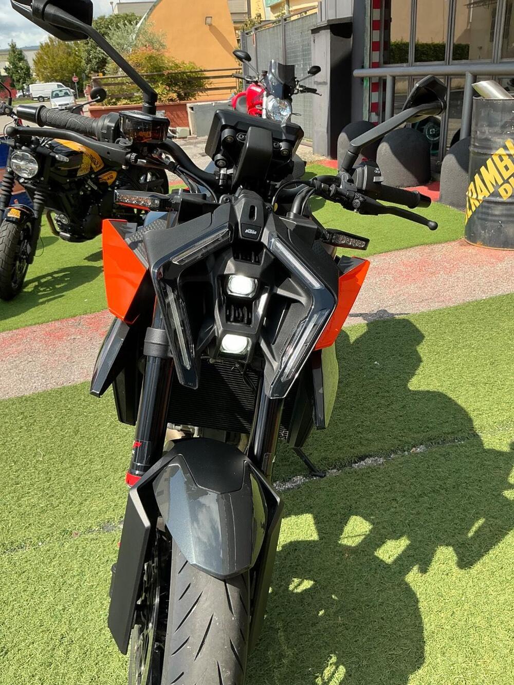 KTM 990 Duke (2024 - 26) (6)