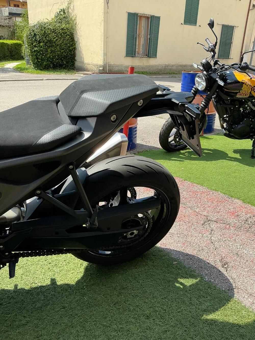 KTM 990 Duke (2024 - 26) (7)