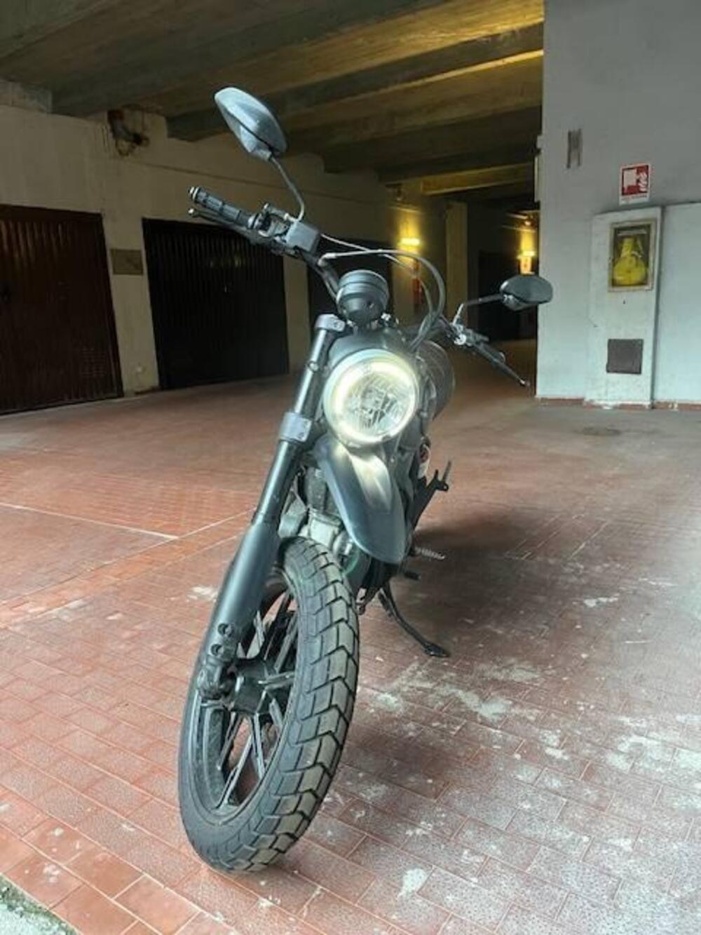 Ducati Scrambler 800 Classic (2015 - 16) (3)