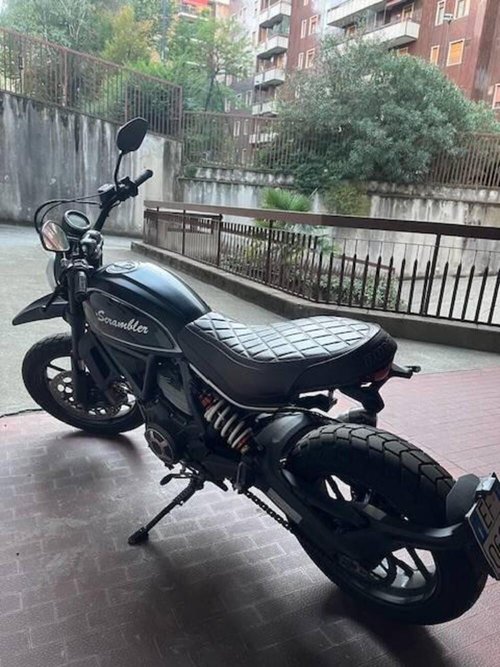 Ducati Scrambler 800 Classic (2015 - 16) (4)