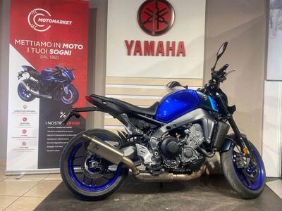 Yamaha MT-09 (2021 - 23) usata