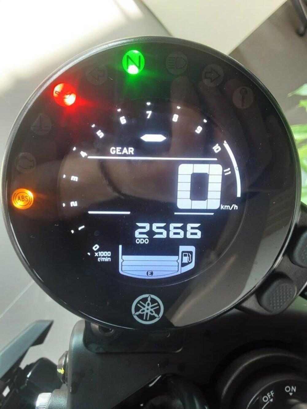 Yamaha XSR 700 (2022 - 25) (3)