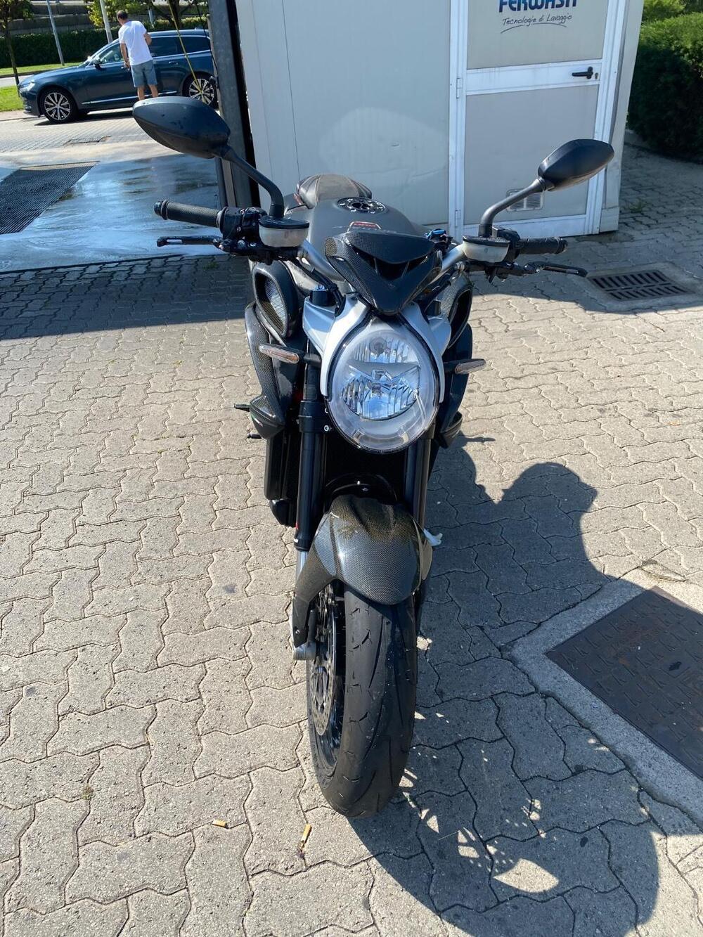 MV Agusta Brutale 800 EAS ABS (2016 - 19) (3)