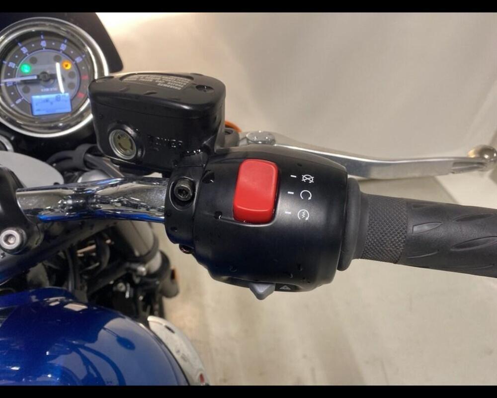 Triumph Bonneville T100 (2021 - 25) (11)