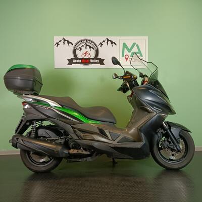 Kawasaki J 300 ABS (2014 - 16) usata