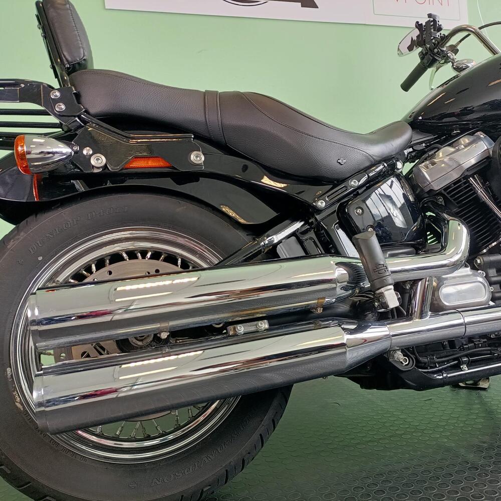 Harley-Davidson Softail Standard (2020) - FXST (9)