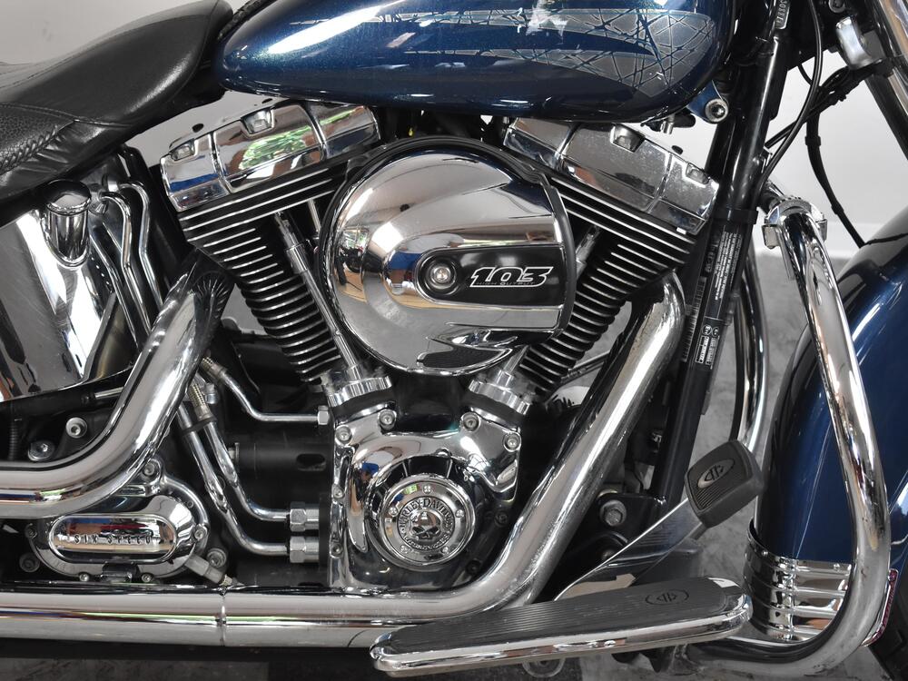 Harley-Davidson 1690 Deluxe ABS (2011 - 16) - FLSTN (10)