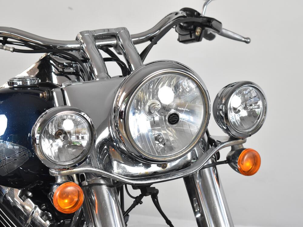 Harley-Davidson 1690 Deluxe ABS (2011 - 16) - FLSTN (13)