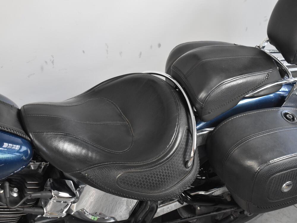 Harley-Davidson 1690 Deluxe ABS (2011 - 16) - FLSTN (15)