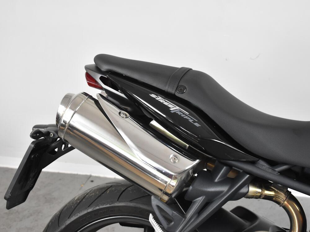 Triumph Street Triple R (2009 - 12) (11)