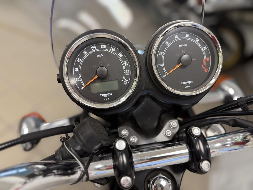 Triumph Bonneville T100 (2008 - 16) (5)