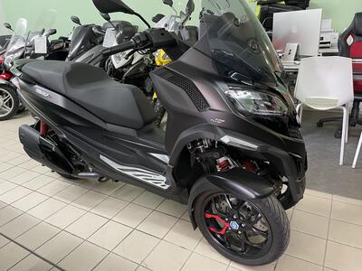 Piaggio MP3 400 Sport ABS Hpe (2023 - 24) usata
