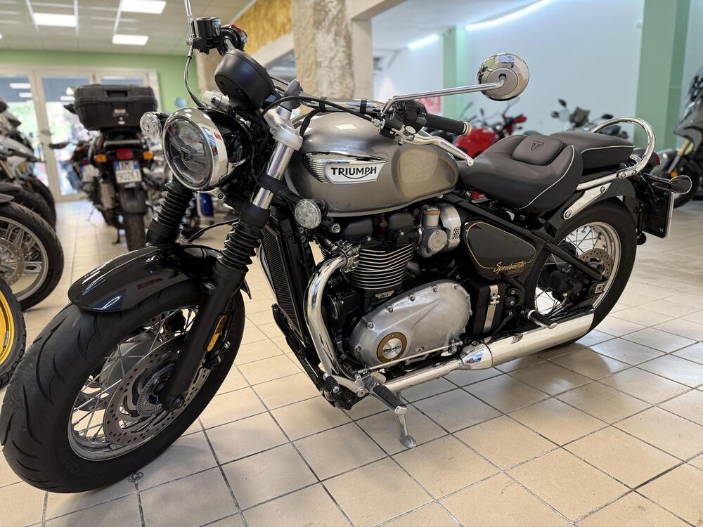 Triumph Bonneville Speedmaster 1200 Triumph-Speedmaster Gold Line (2022) (9)