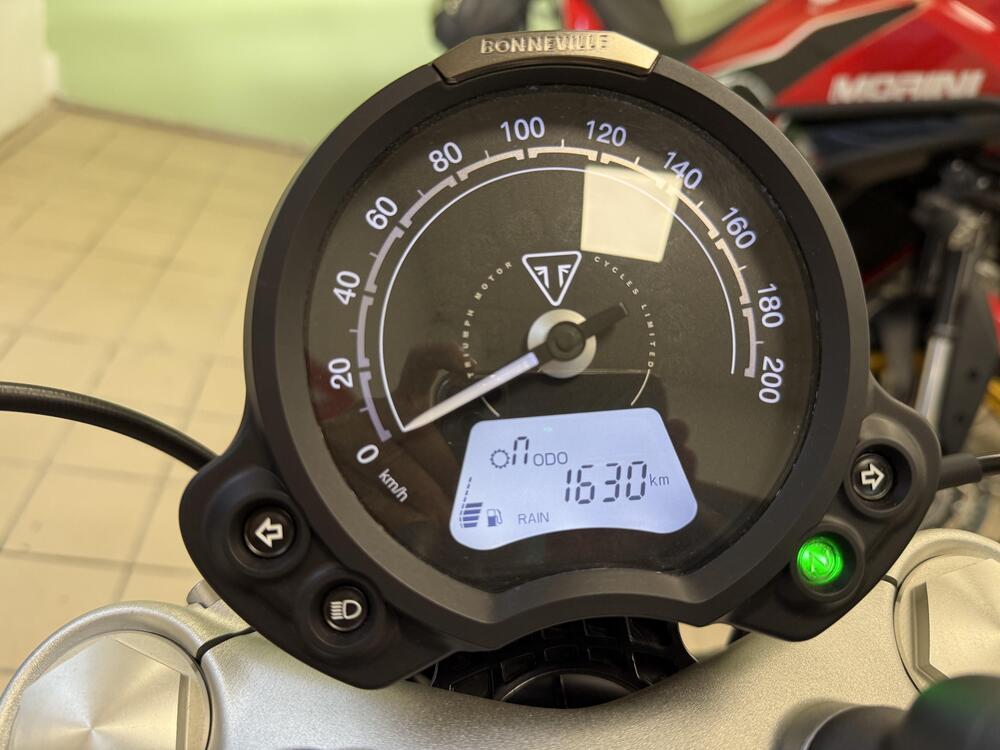 Triumph Bonneville Speedmaster 1200 Triumph-Speedmaster Gold Line (2022) (11)