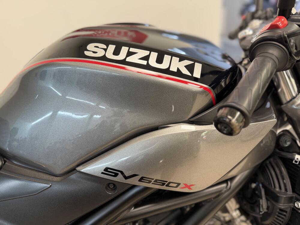 Suzuki SV 650 X (2018 - 20) (9)