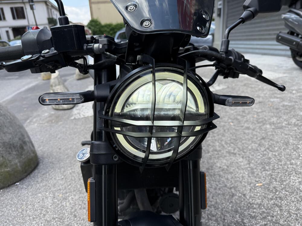 Husqvarna Vitpilen 401 (2020) (8)