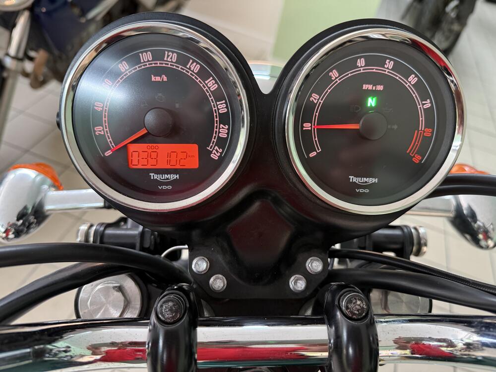 Triumph Bonneville T100 (2008 - 16) (5)